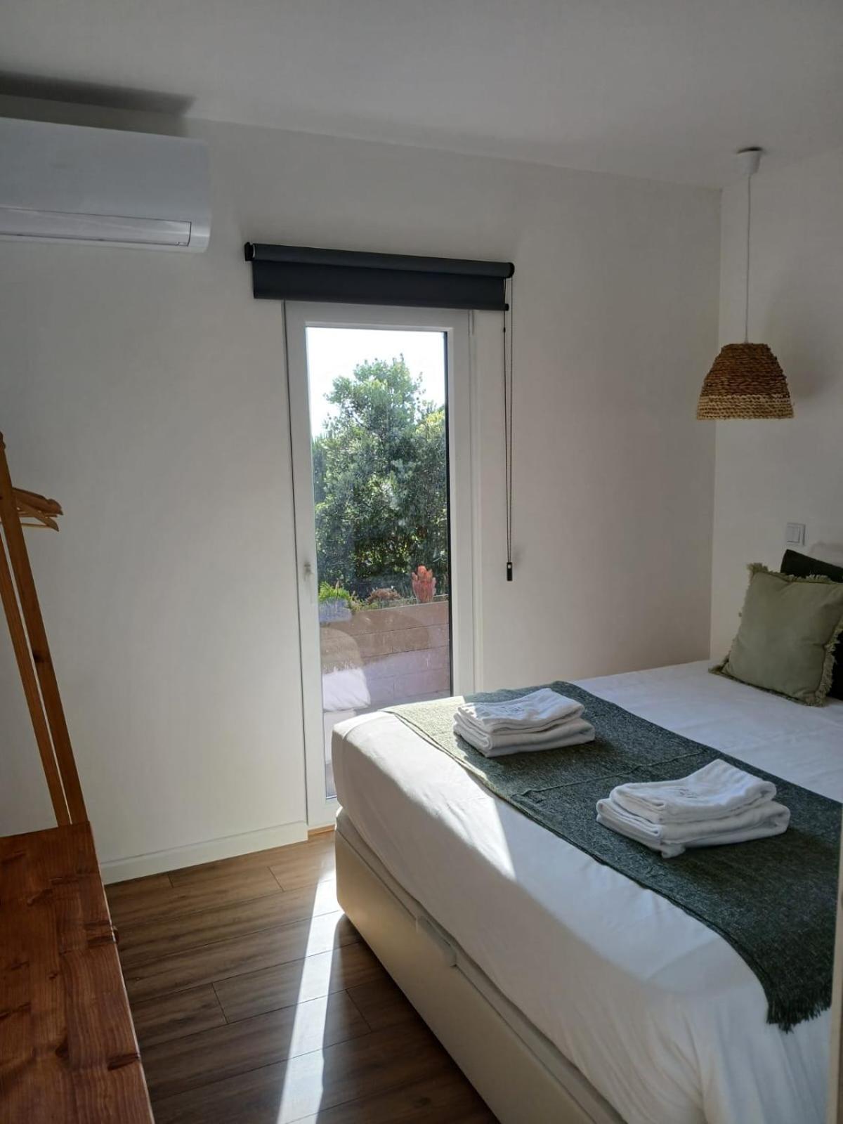 לינה וארוחת בוקר אזניאס דו מאר Azen Cool House מראה חיצוני תמונה